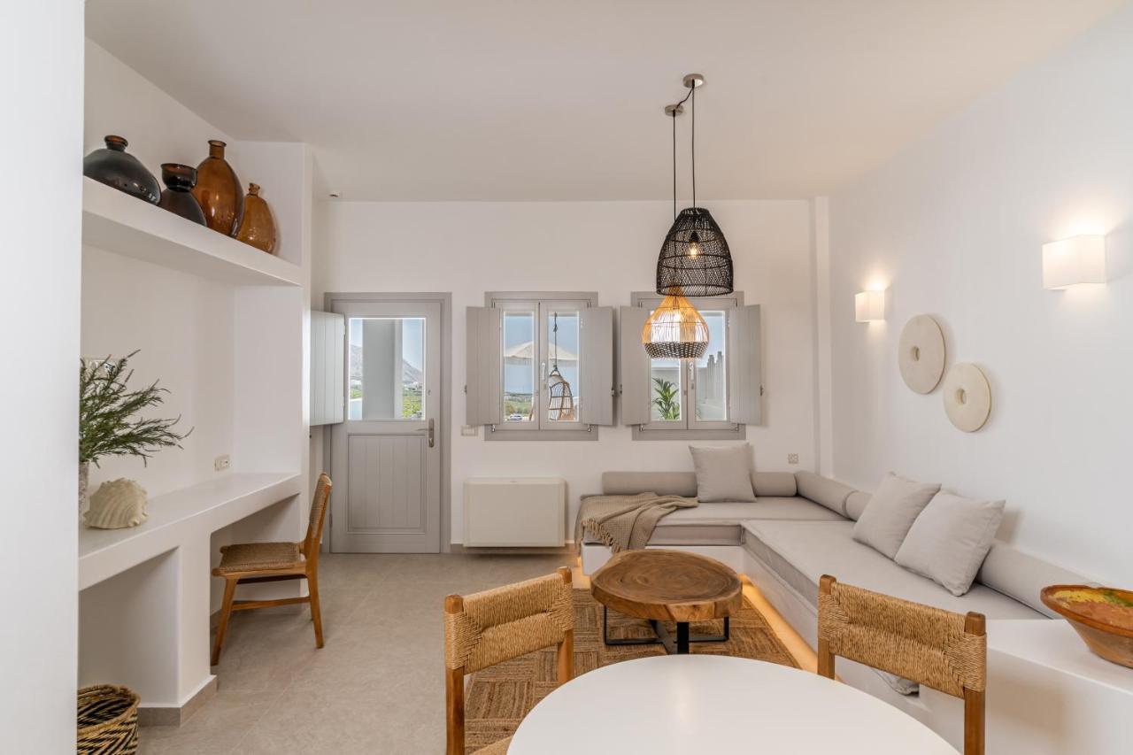 Arotron Santorini Bed & Breakfast Pyrgos Kallistis Exterior photo