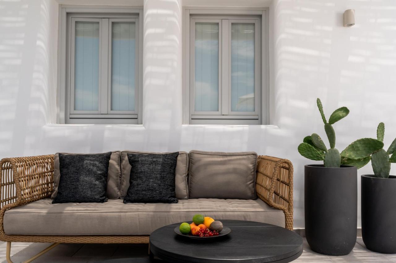 Arotron Santorini Bed & Breakfast Pyrgos Kallistis Exterior photo